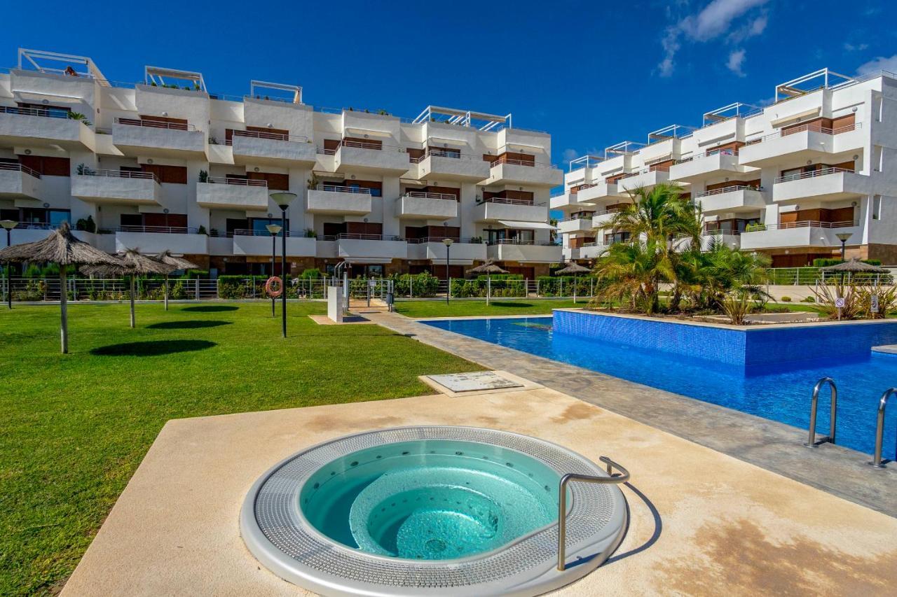 Cb Living - Modern Apartment, Terrazas De Campoamor Dehesa de Campoamor  Bagian luar foto